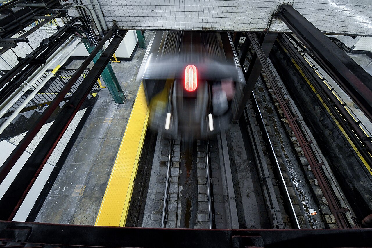 MTA Chair &amp; CEO Janno Lieber, Construction &amp; Development President Jamie Torres-Springer, and Chief Accessibility Officer Quemuel Arroyo announce that 181 St on the A line has been made fully 